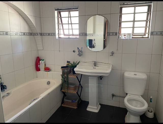4 BEDROOM HOUSE FOR SALE IN WESTVILLE